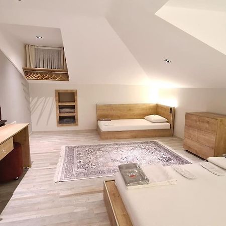 Social House Mil Hotell Istanbul Exteriör bild